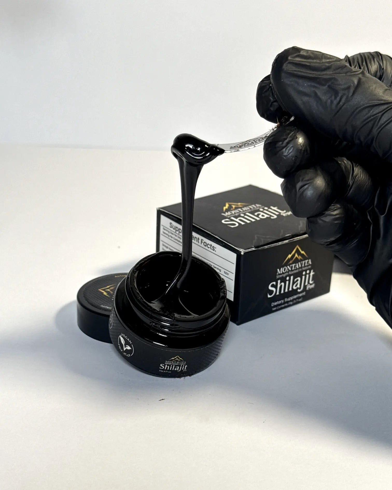 Montavita Himalayan Shilajit Resin — Pure Mineral Complex (20 g)